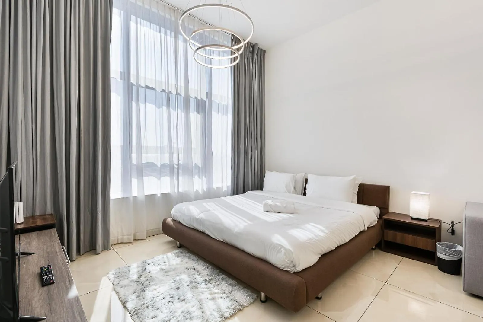 Apartment Lovely Studio With Pool And Gym Dubai United Arab Emirates