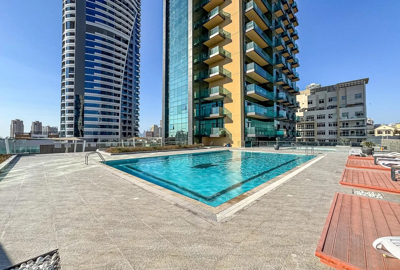 Lovely Studio With Pool And Gym Dubai United Arab Emirates